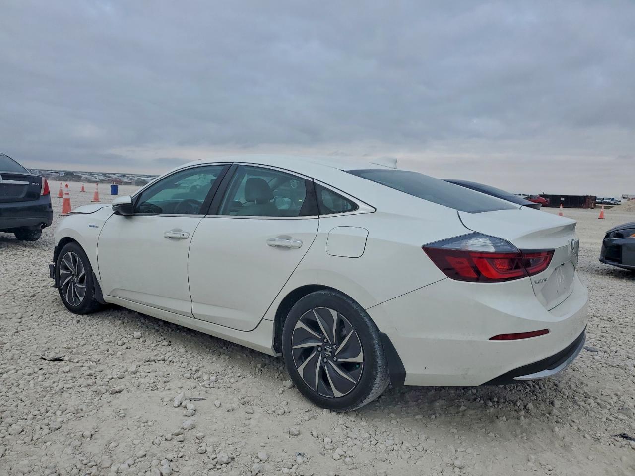 Honda Insight Touring Image 2