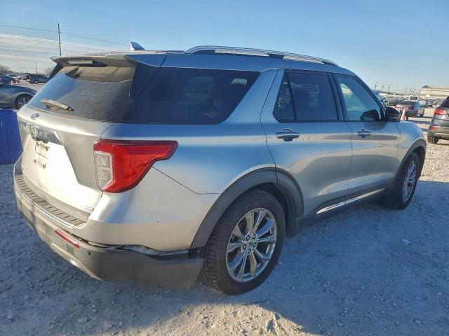 Ford Explorer Limited Image 9