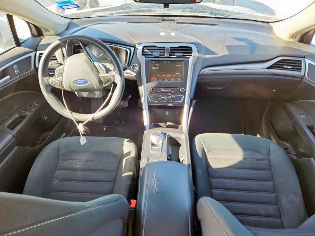 Ford Fusion Se Hybrid Image 9