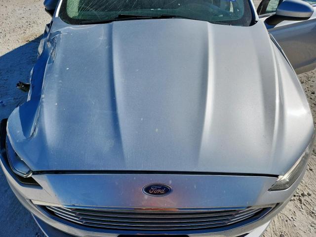 Ford Fusion Se Hybrid Image 8