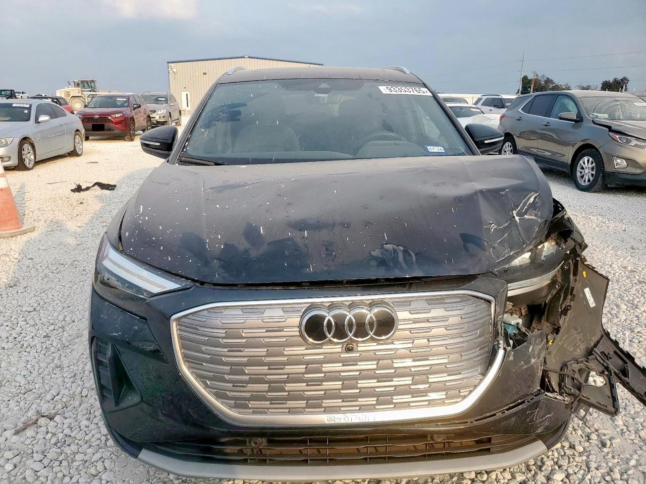 Audi Q4 Premium Image 8