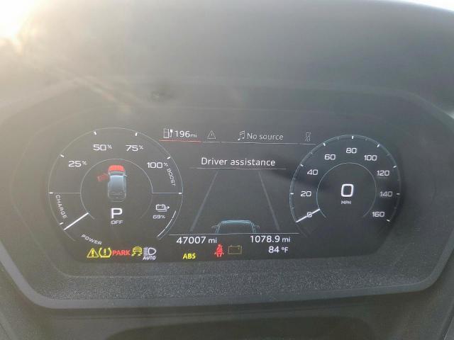 Audi Q4 Premium Image 12