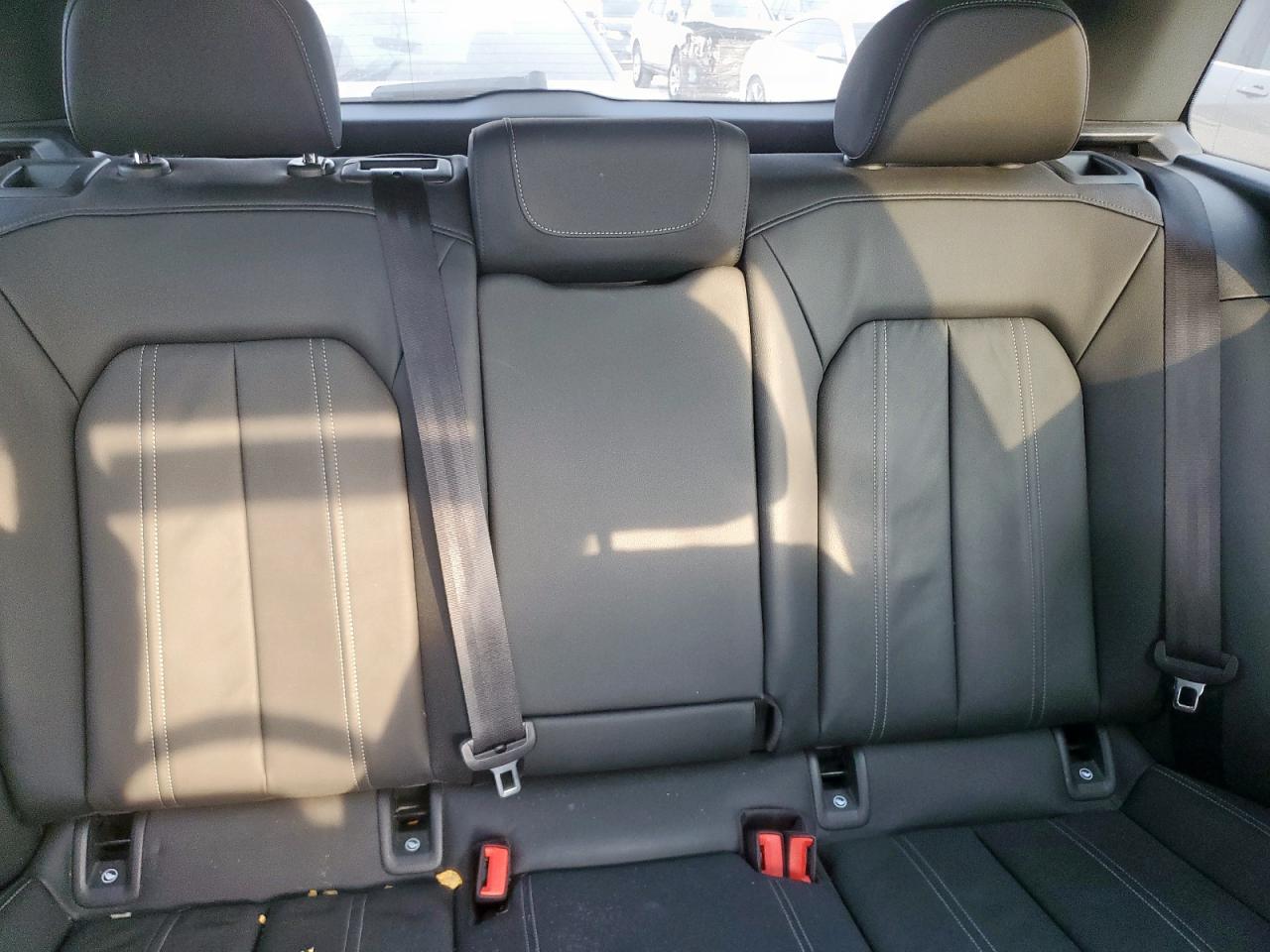 Audi Q4 Premium Image 6