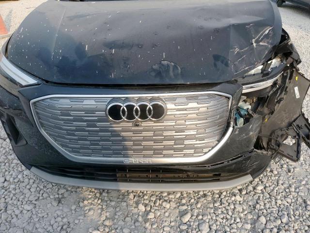 Audi Q4 Premium Image 13