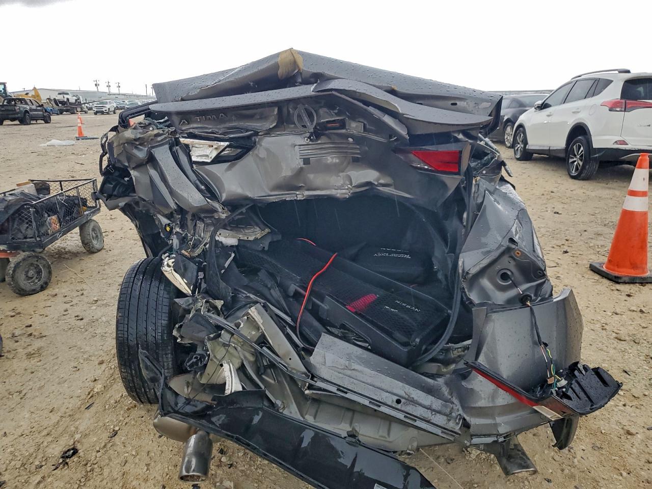 Nissan Altima Sr Image 5