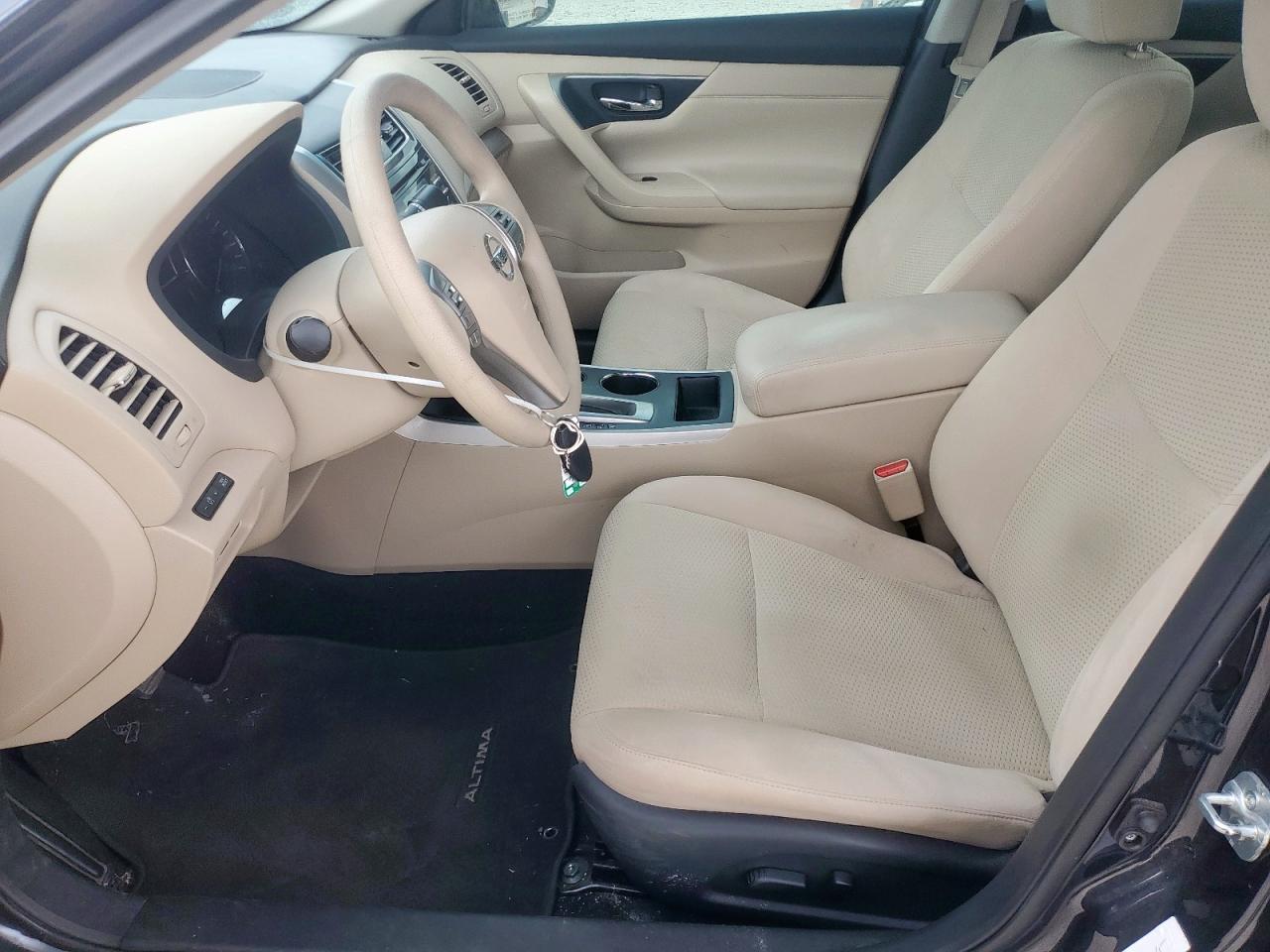Nissan Altima 2.5 Image 6