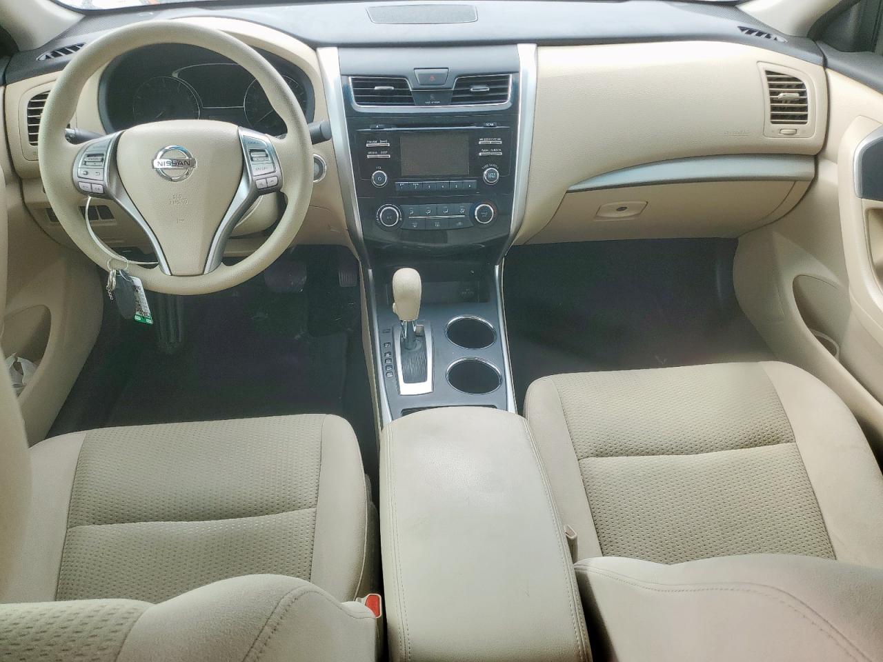 Nissan Altima 2.5 Image 7