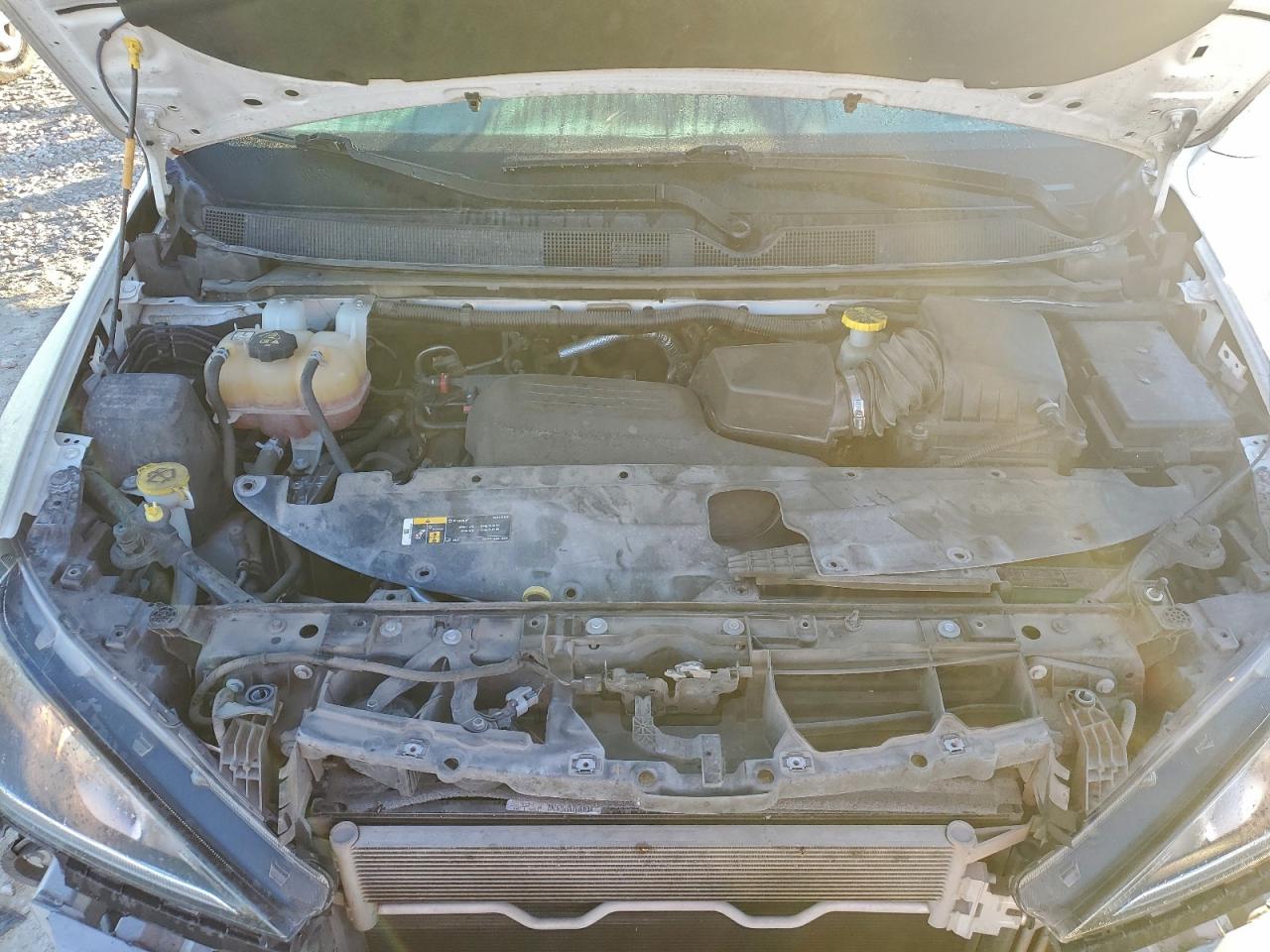 Chrysler Pacifica Touring Image 10