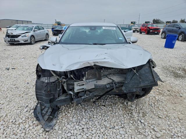 Nissan Altima Sv Image 2