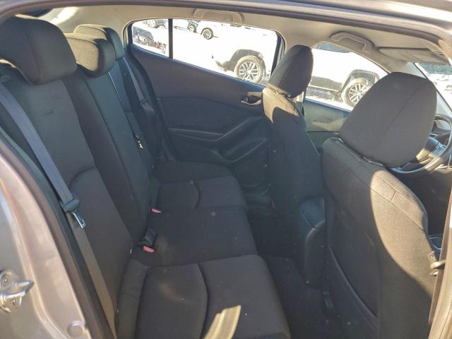 Mazda 3 Sport Image 8