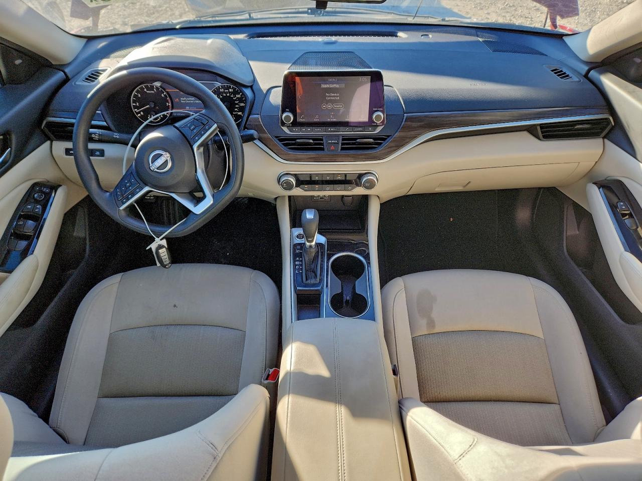 Nissan Altima Sv Image 4