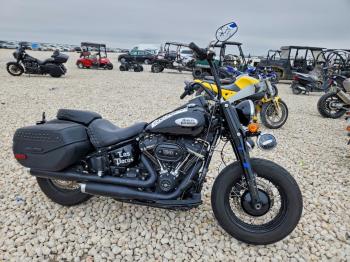  Salvage Harley-Davidson Flhcs