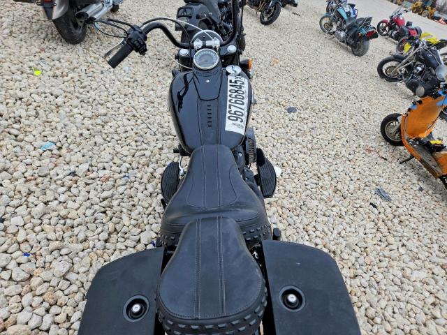 Harley-Davidson Flhcs Image 7