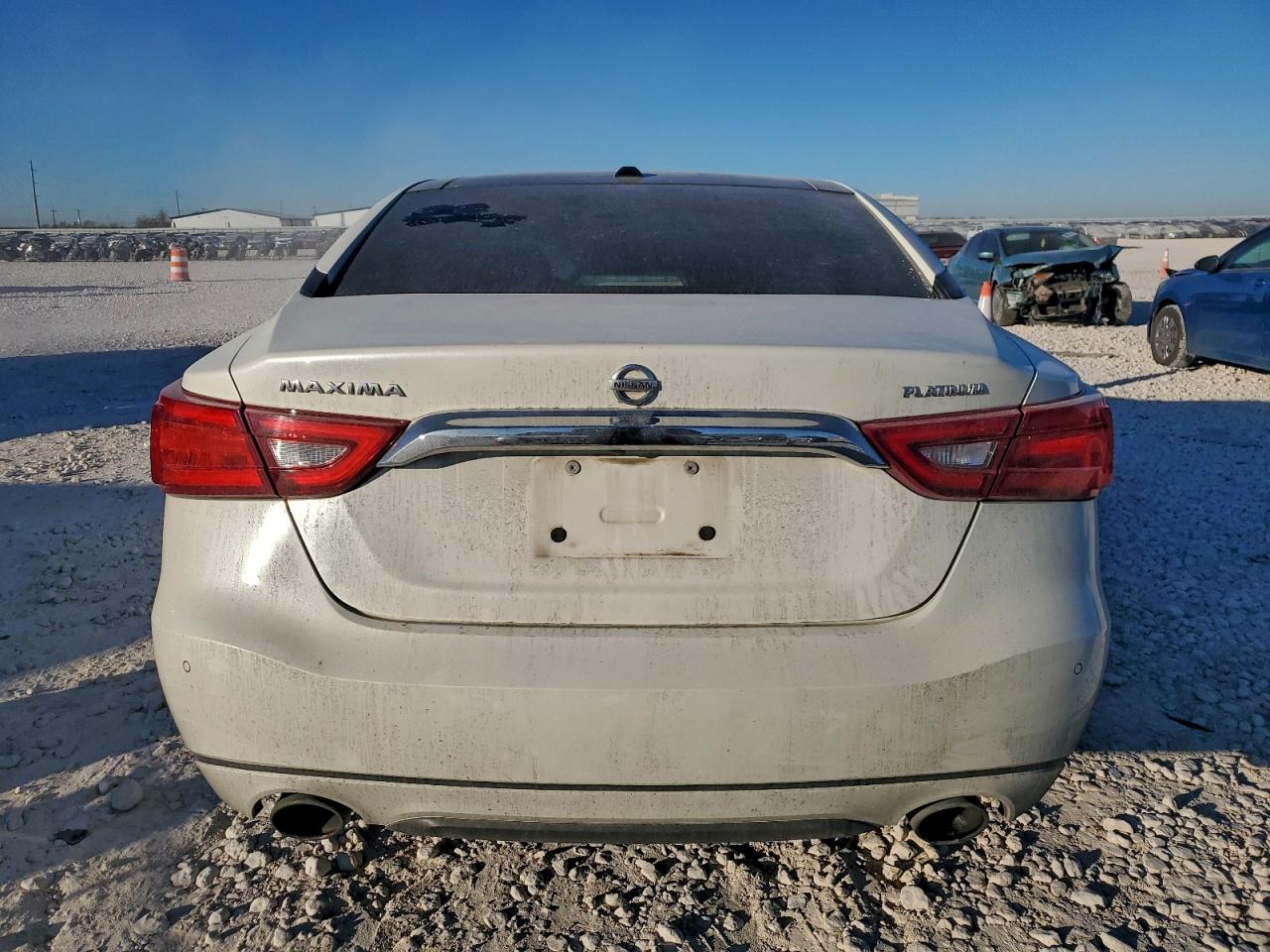 Nissan Maxima 3.5s Image 5