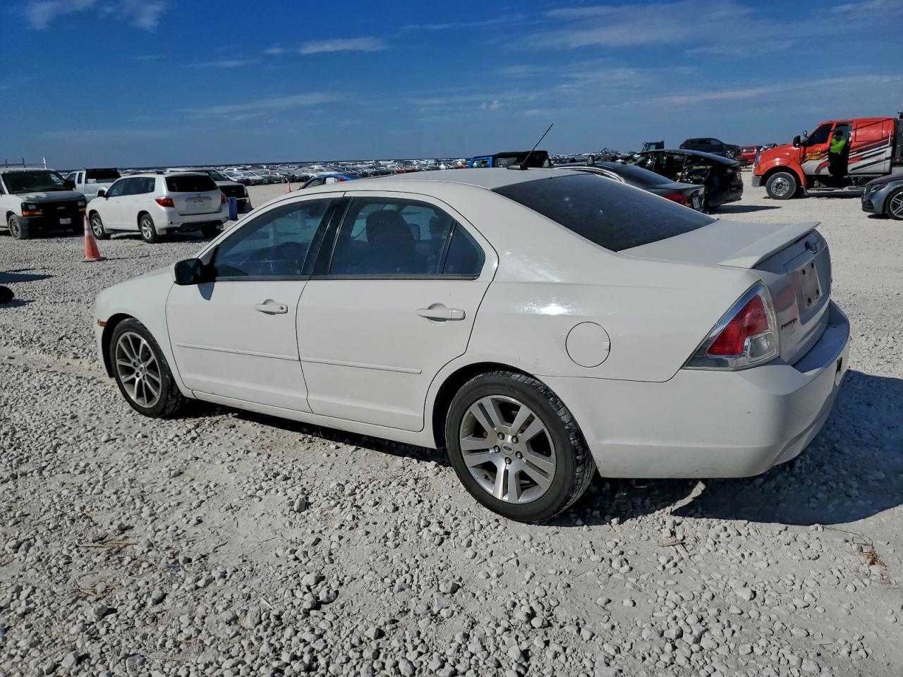 Ford Fusion Se Image 8