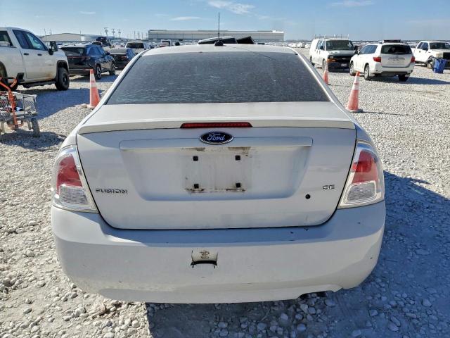 Ford Fusion Se Image 4