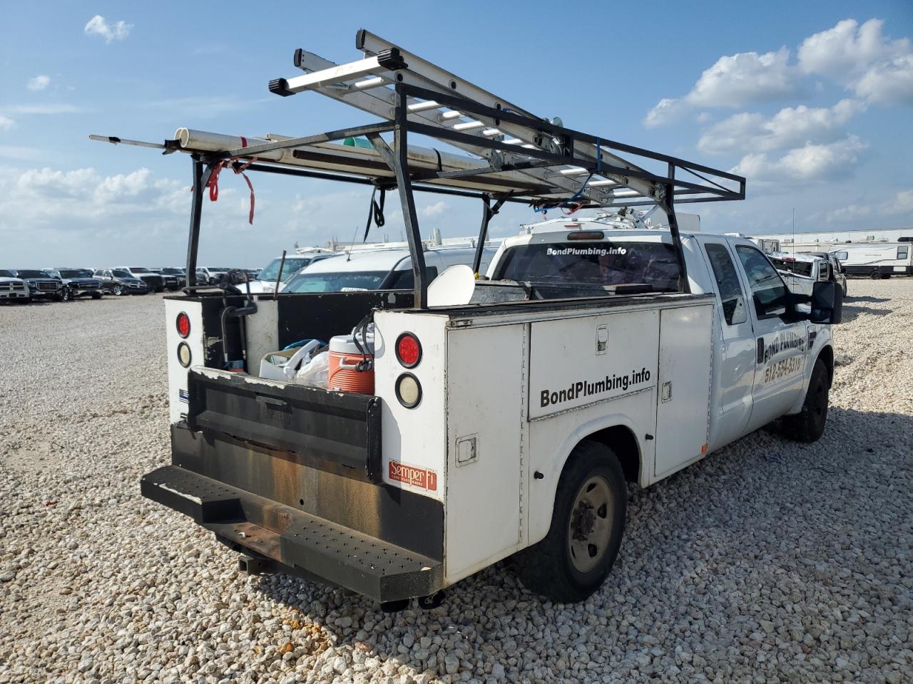 Ford F-250 Super Duty Image 3