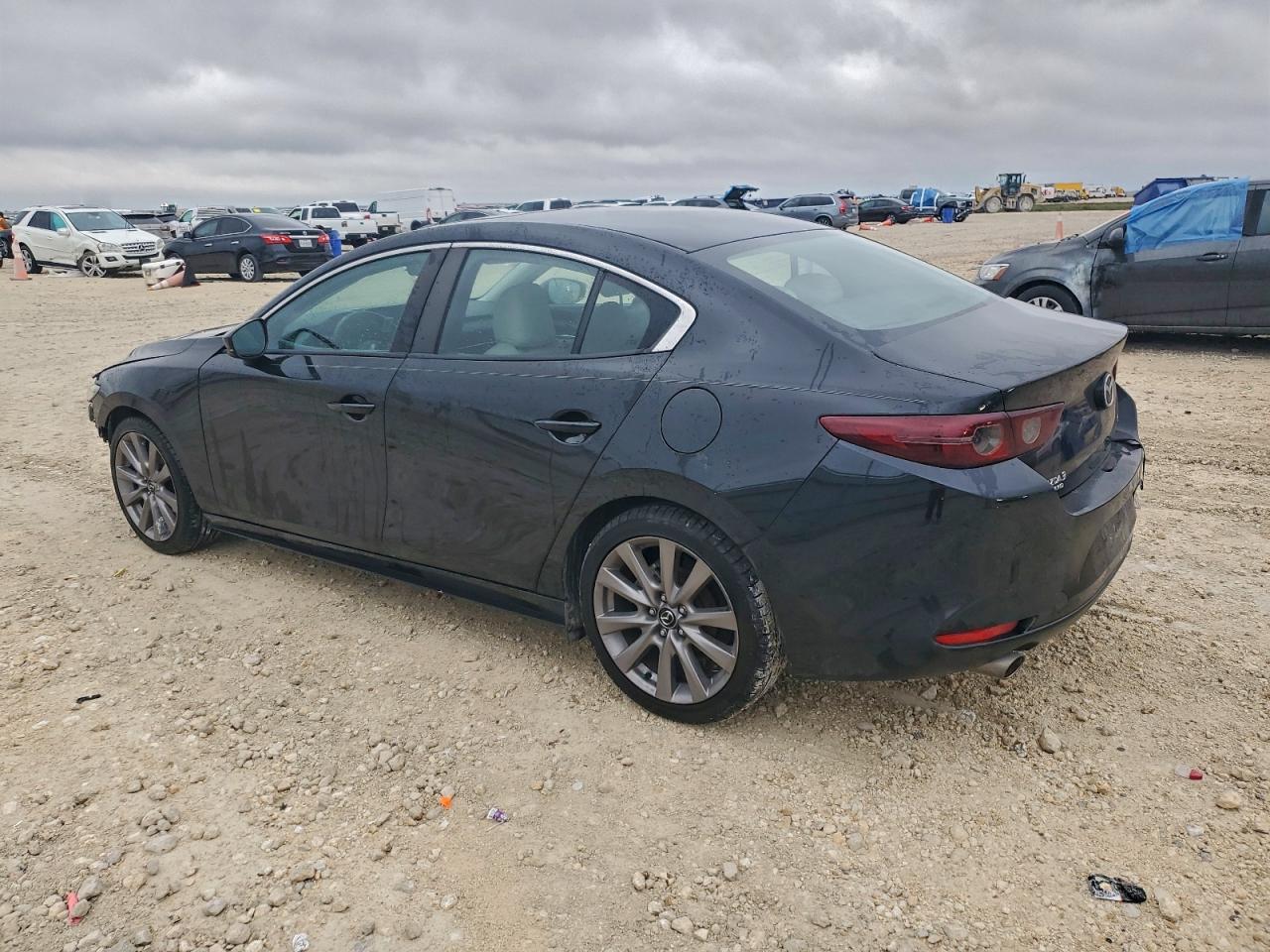 Mazda 3 Preferred Image 2