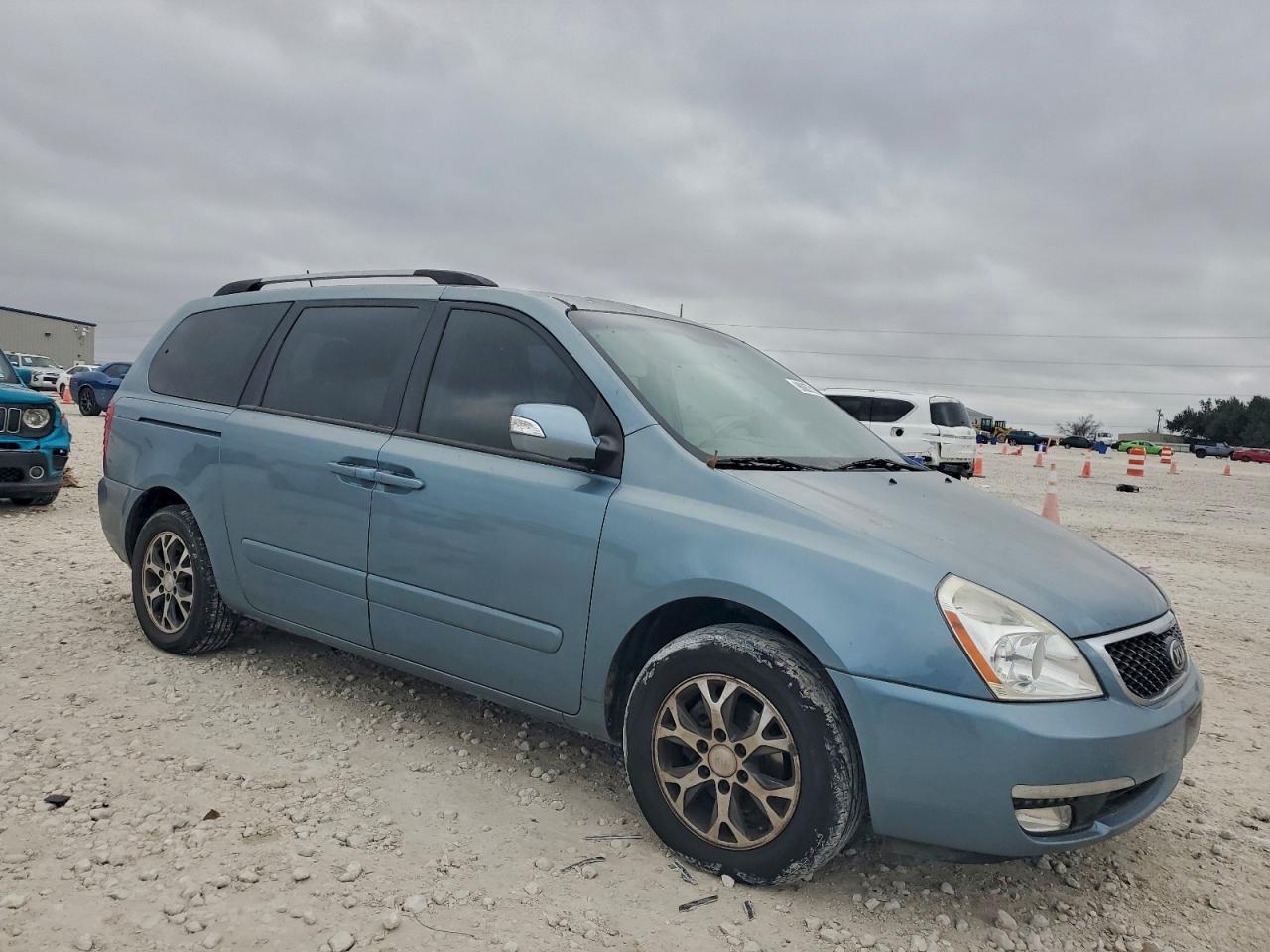 Kia Sedona Lx Image 7