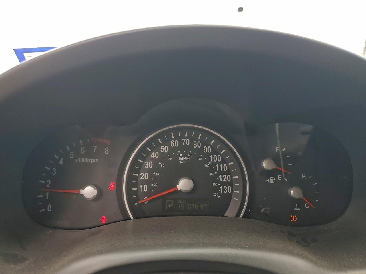 Kia Sedona Lx Image 9