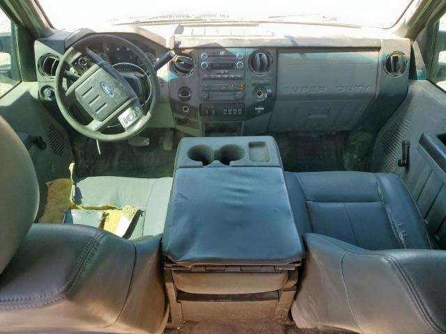 Ford F-450 Super Duty Image 8