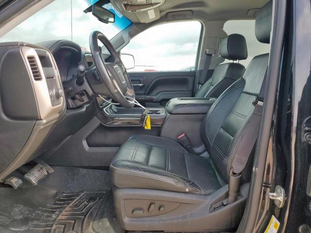 GMC Sierra C1500 Denali Image 5