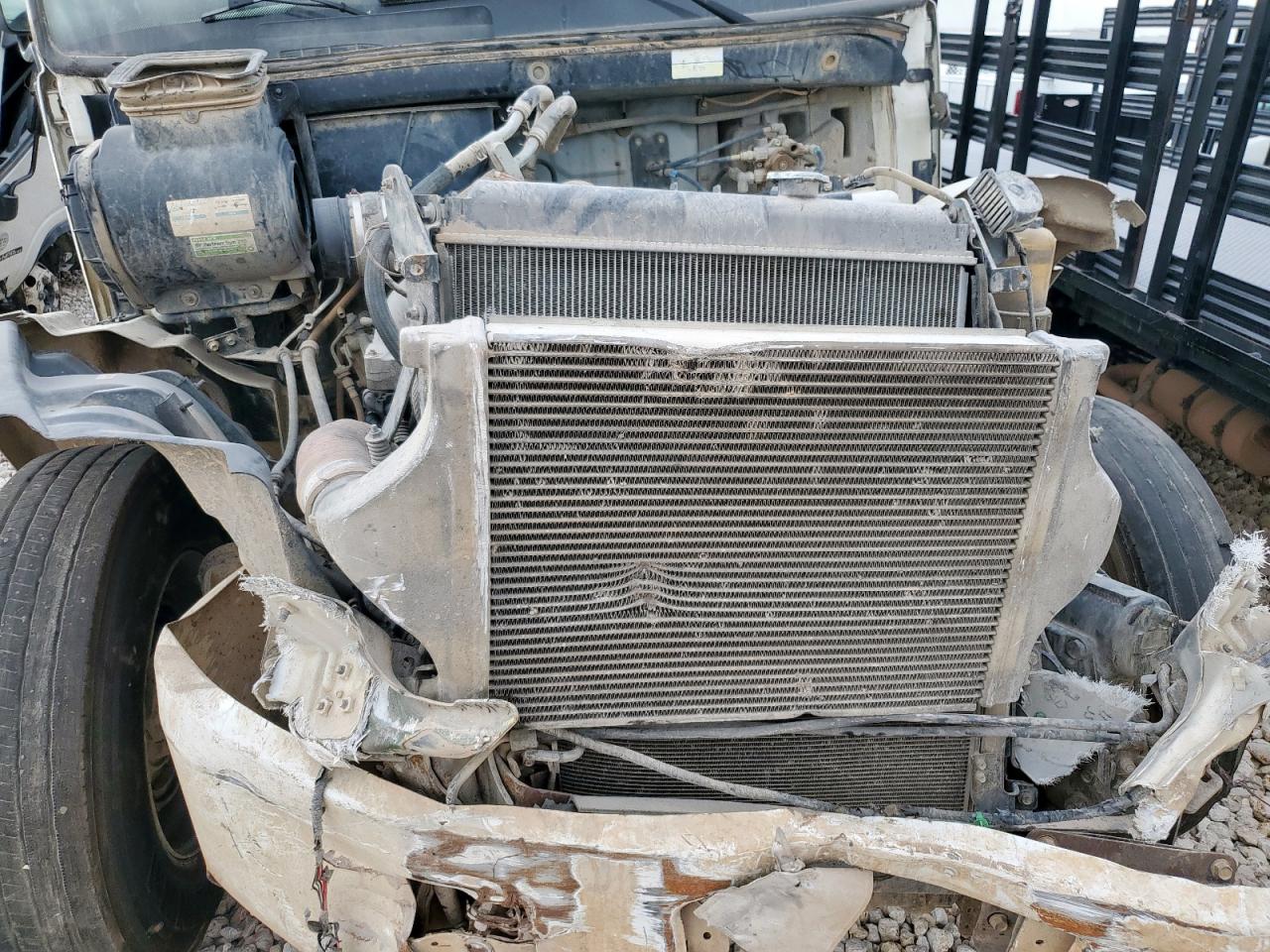 Hino 258 268 Image 10