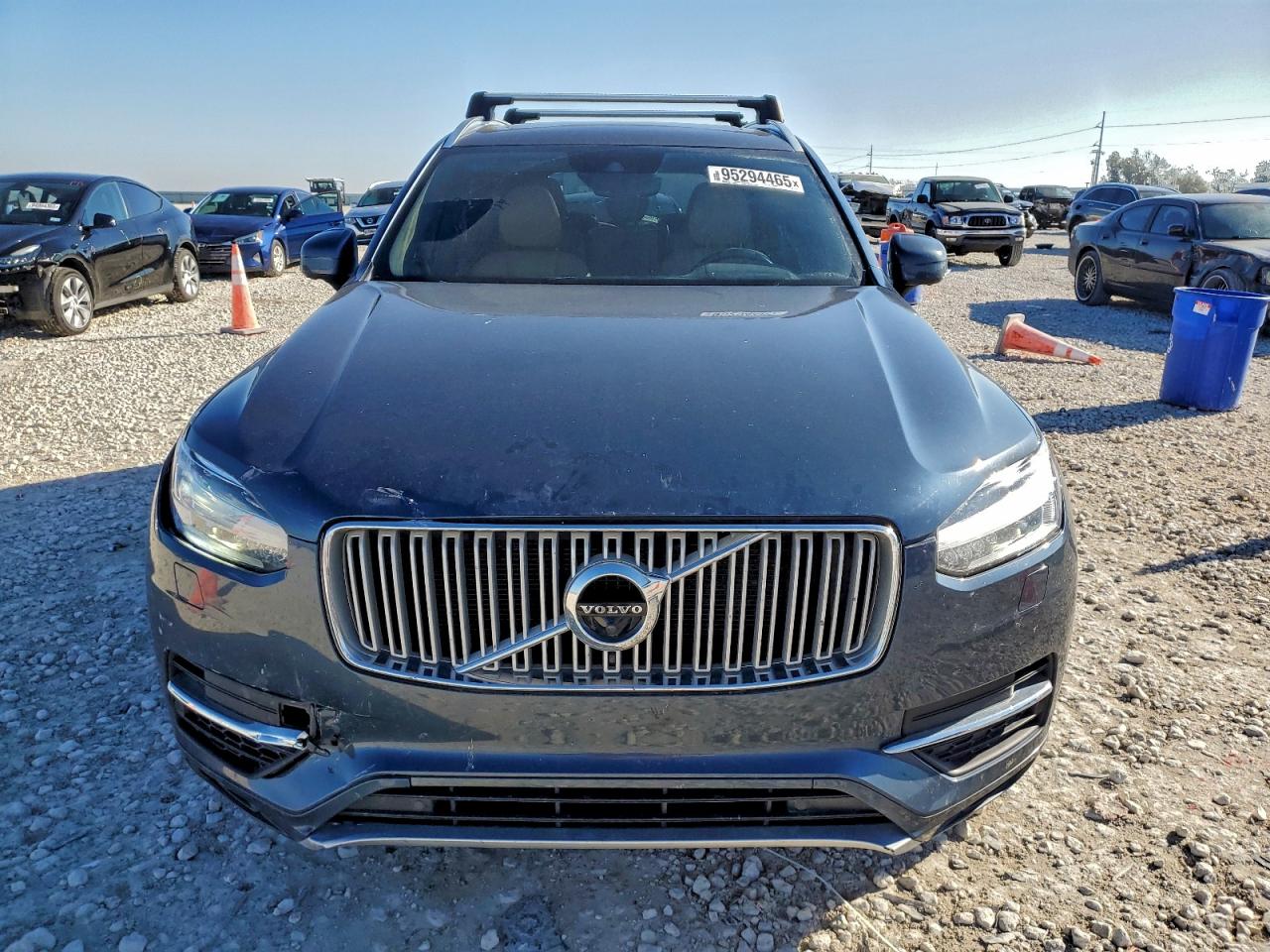 Volvo XC90 T8 Image 3