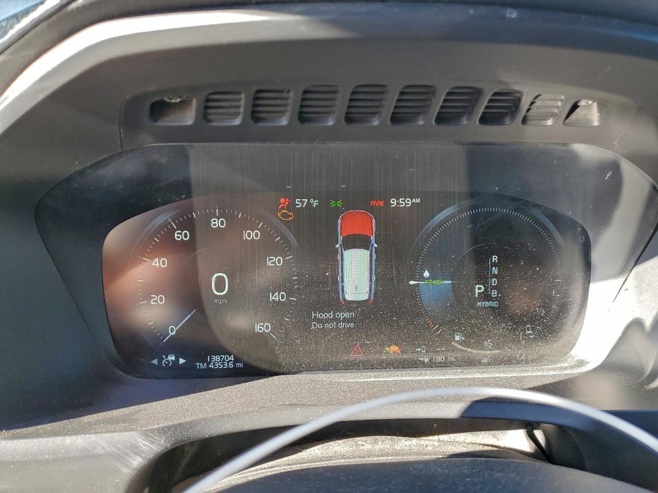 Volvo XC90 T8 Image 8