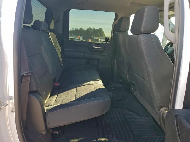 Chevrolet Silverado K2500 Custom Image 5