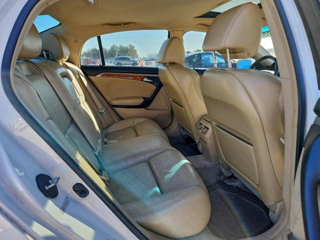 Acura TL Image 7