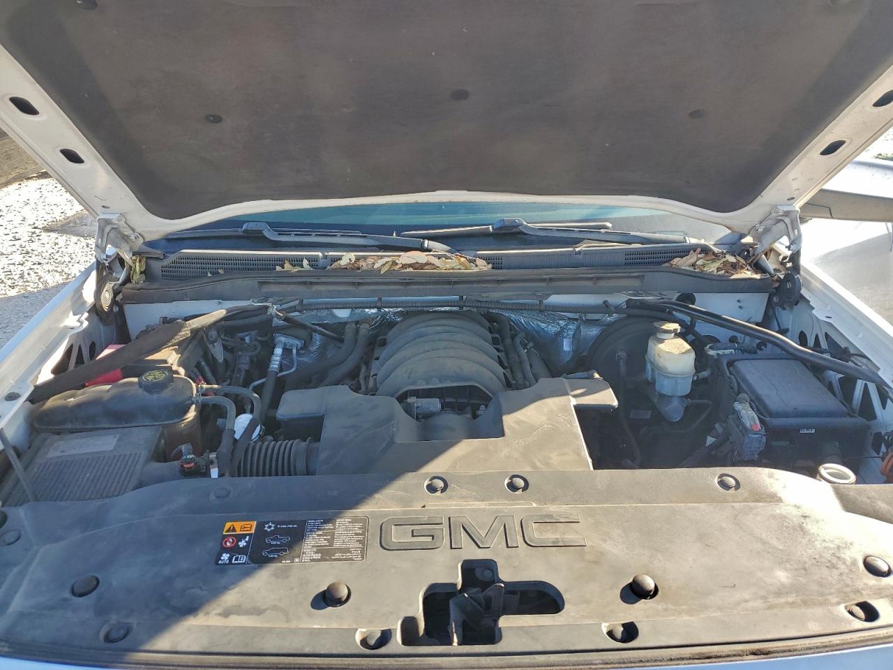 GMC Sierra K1500 Sle Image 8