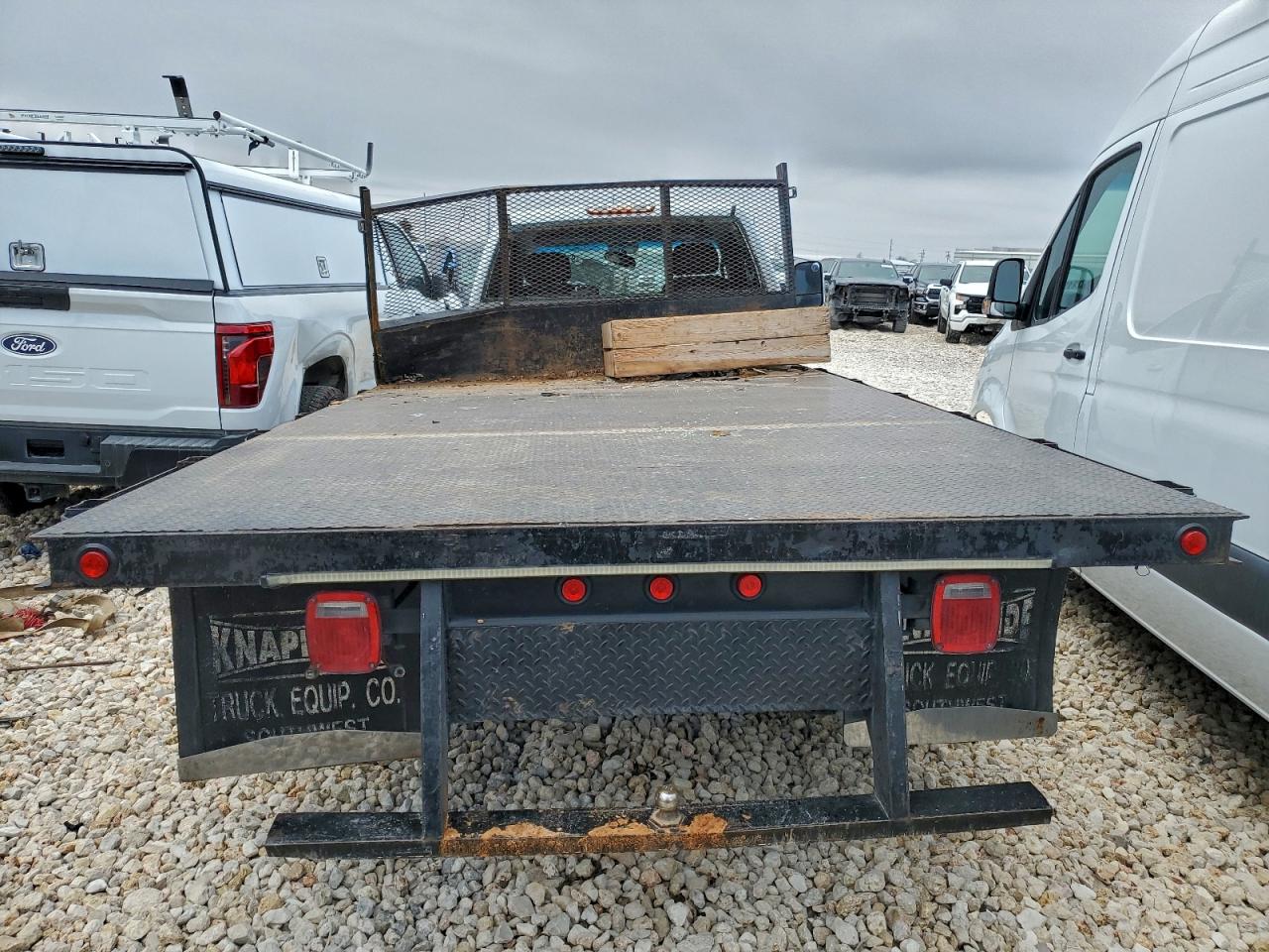 Chevrolet Silverado C3500 Image 7