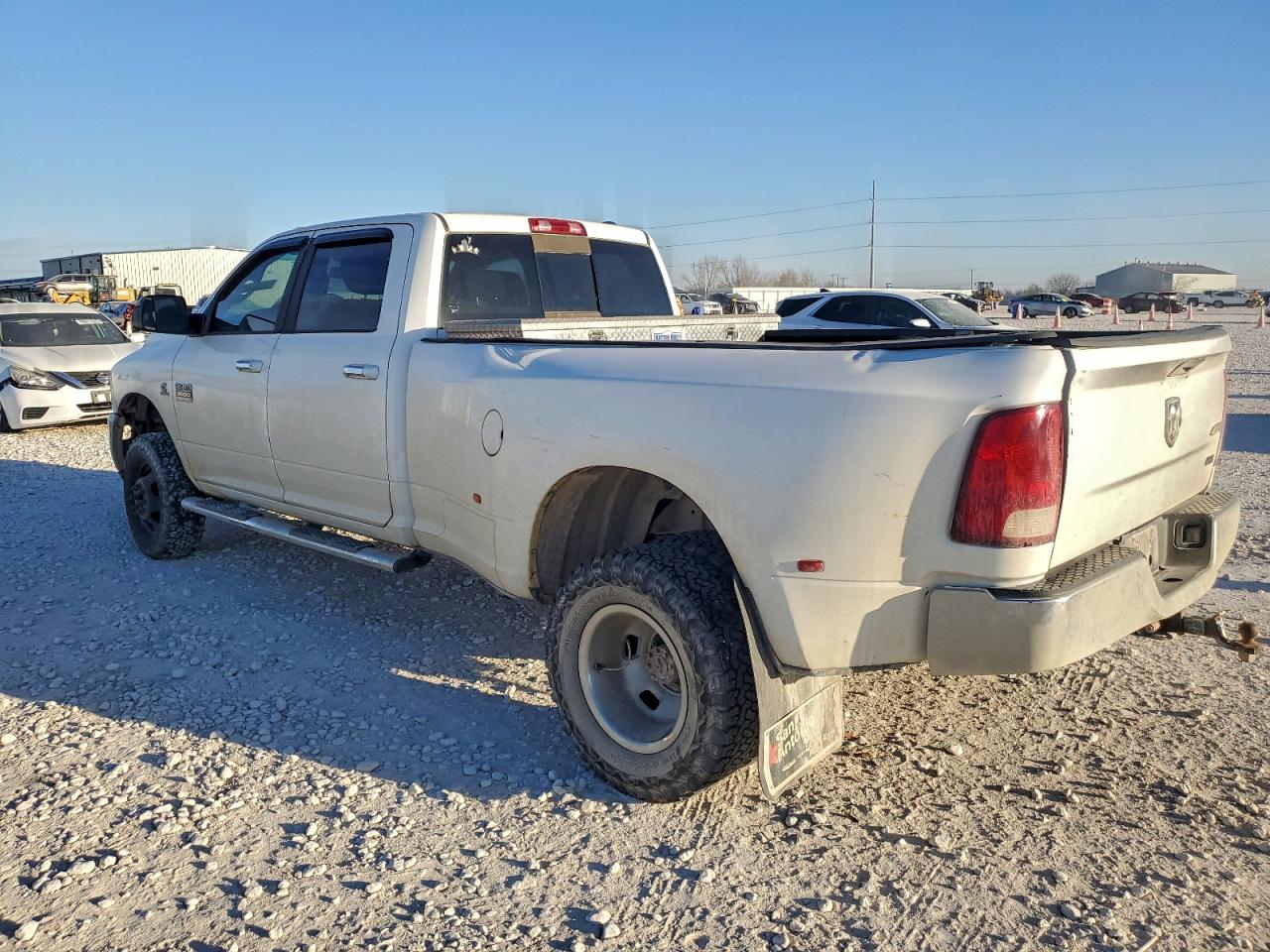Dodge Ram 3500 Image 2
