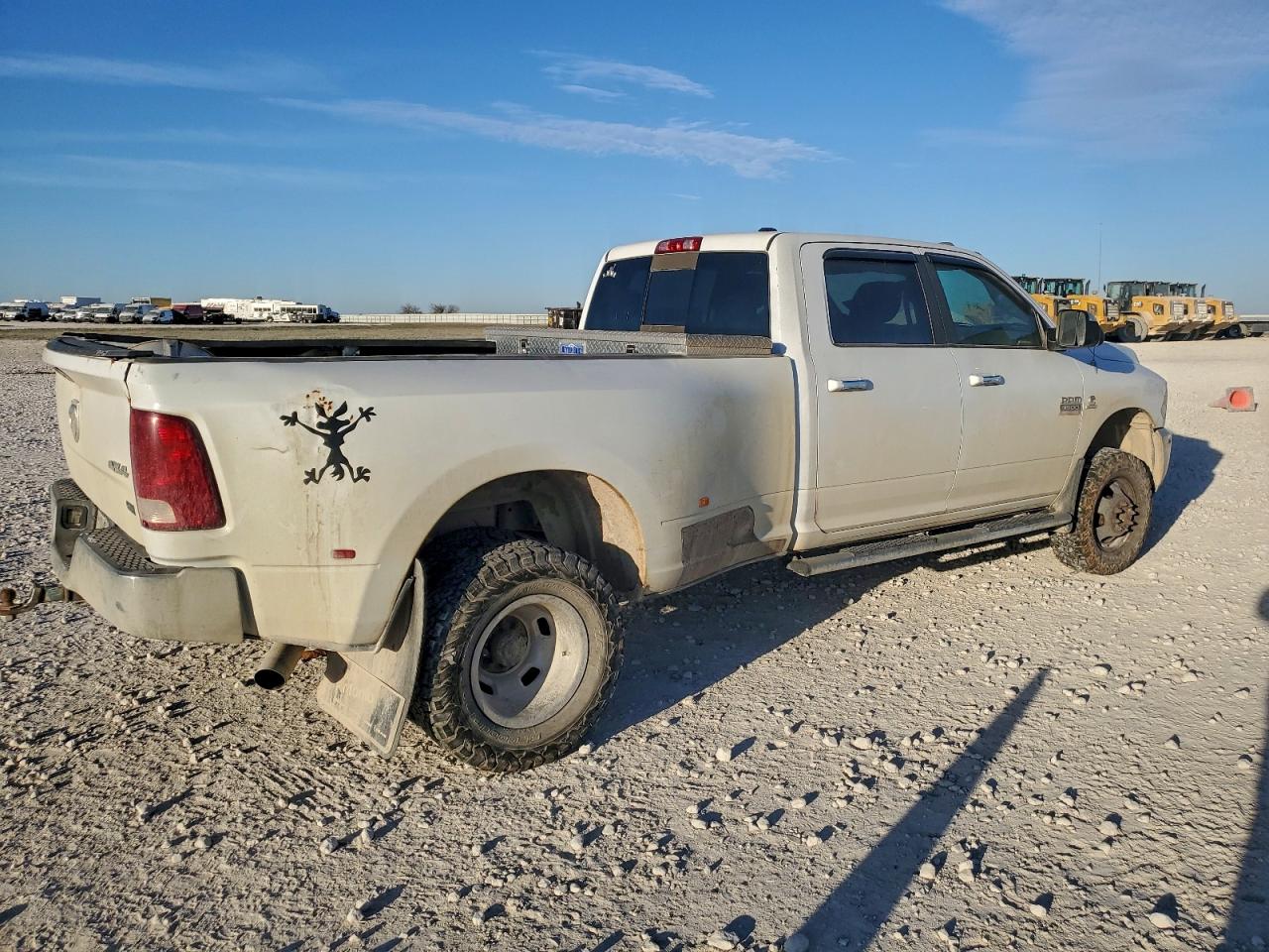 Dodge Ram 3500 Image 3