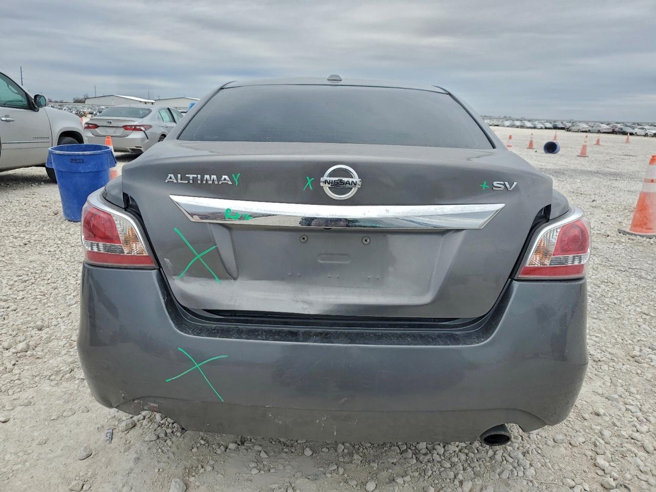 Nissan Altima 2.5 Image 8