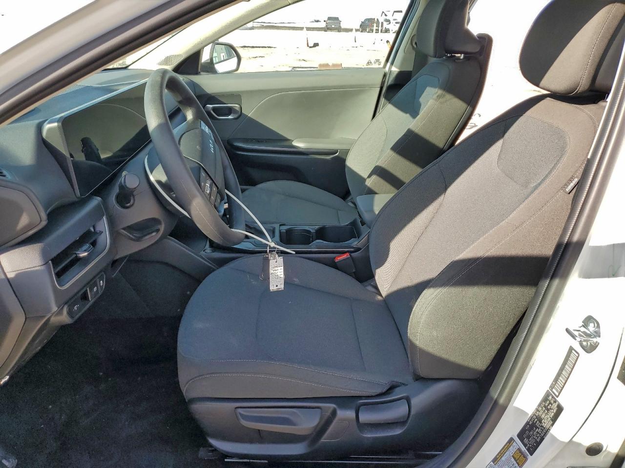 Kia K4 Lx Lx Image 8