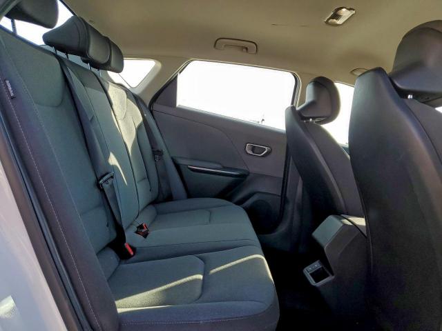 Kia K4 Lx Lx Image 7