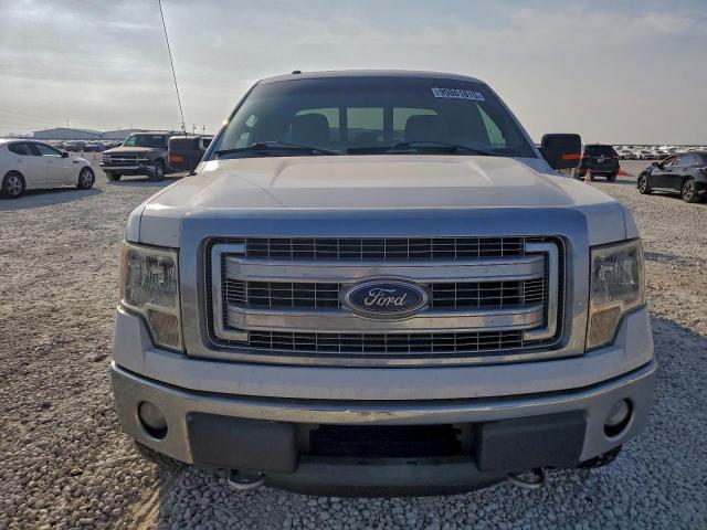 Ford F-150 Super Cab Image 6
