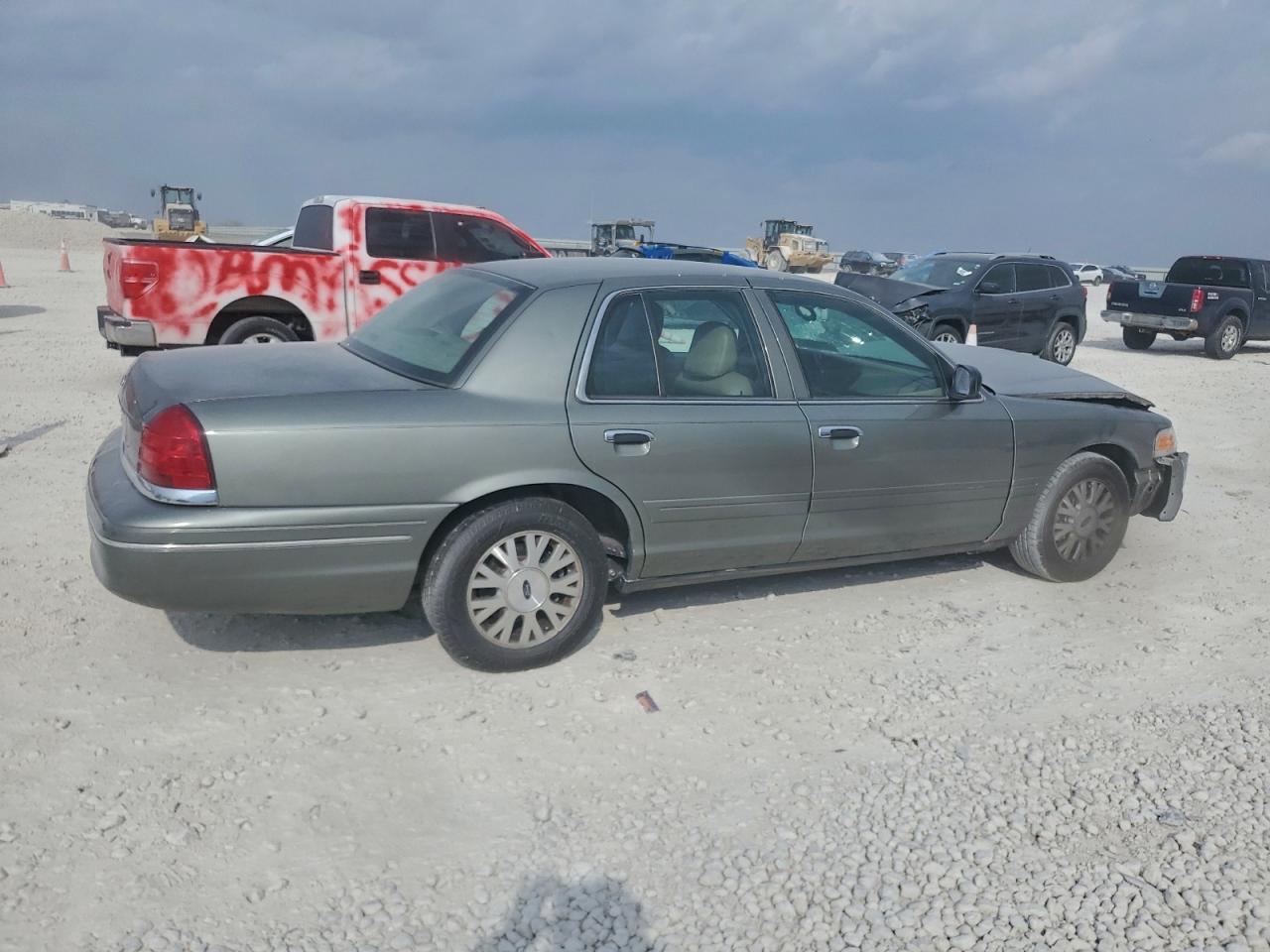 Ford Crown Vic Lx Image 2