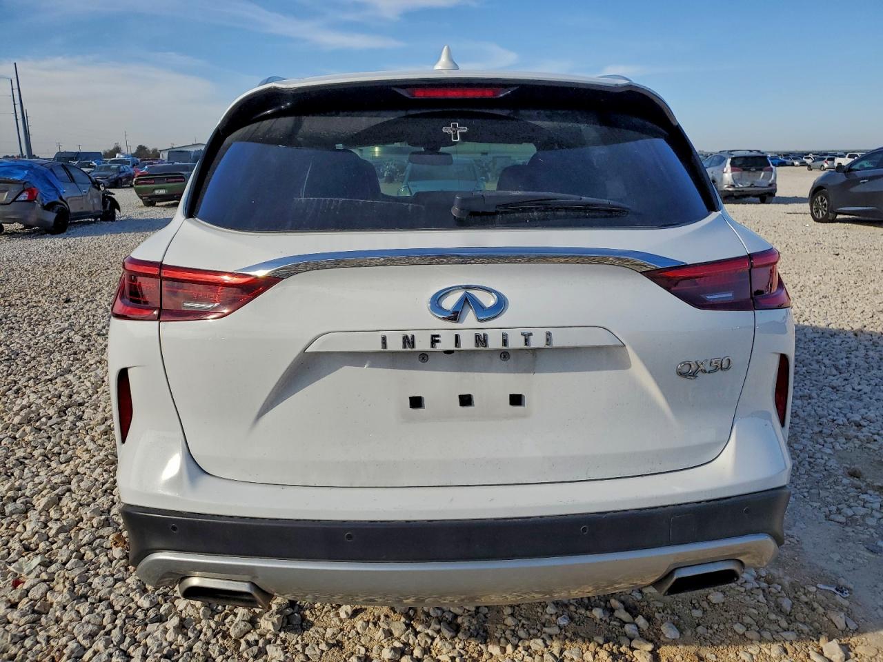 INFINITI Qx Pure Image 3