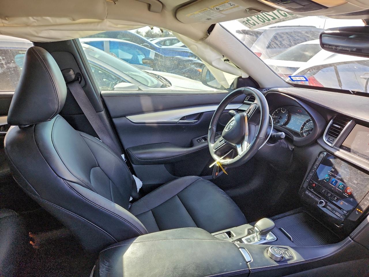 INFINITI Qx Pure Image 12