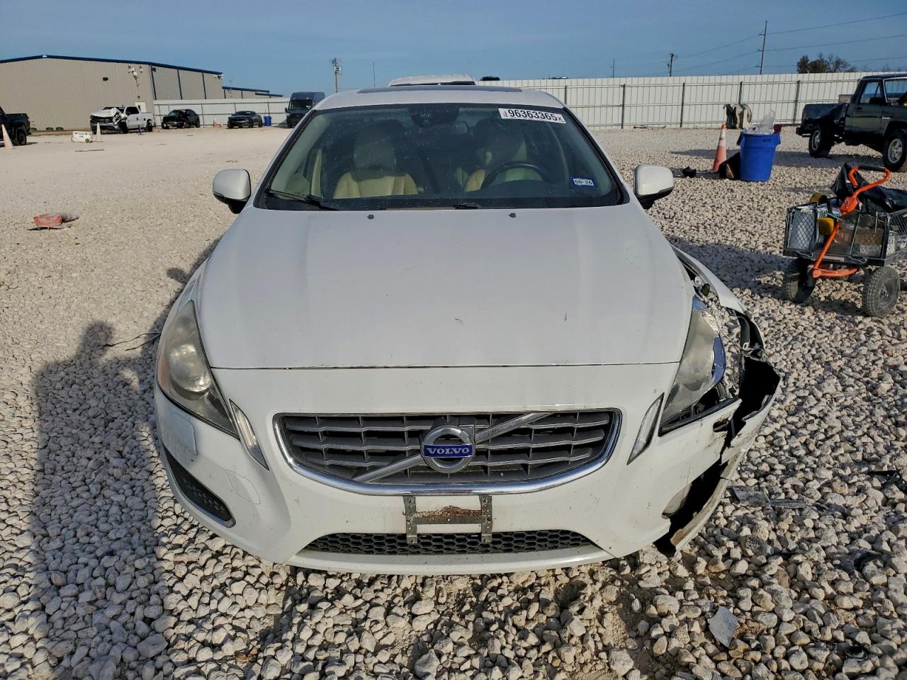 Volvo S60 T5 Image 4