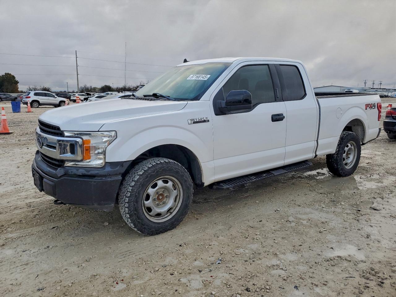 Ford F-150 Super Cab Image 1
