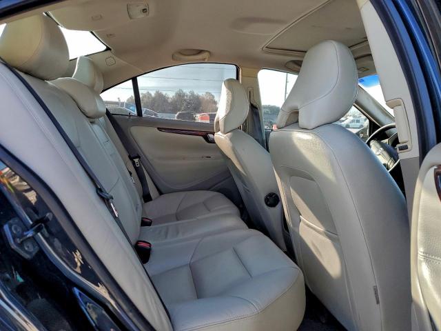 Volvo S60 2.5t Image 7