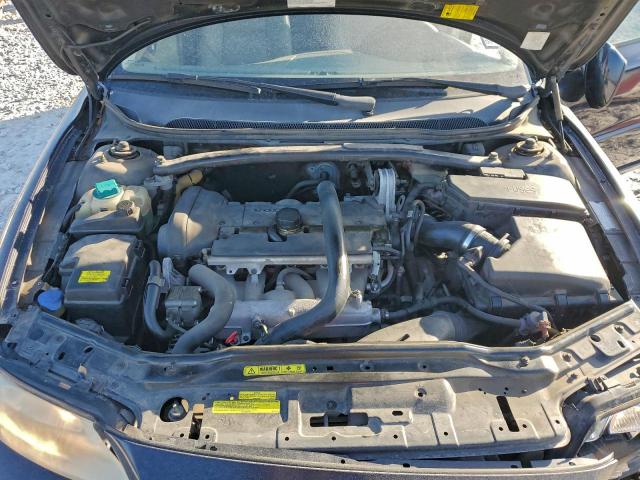 Volvo S60 2.5t Image 11