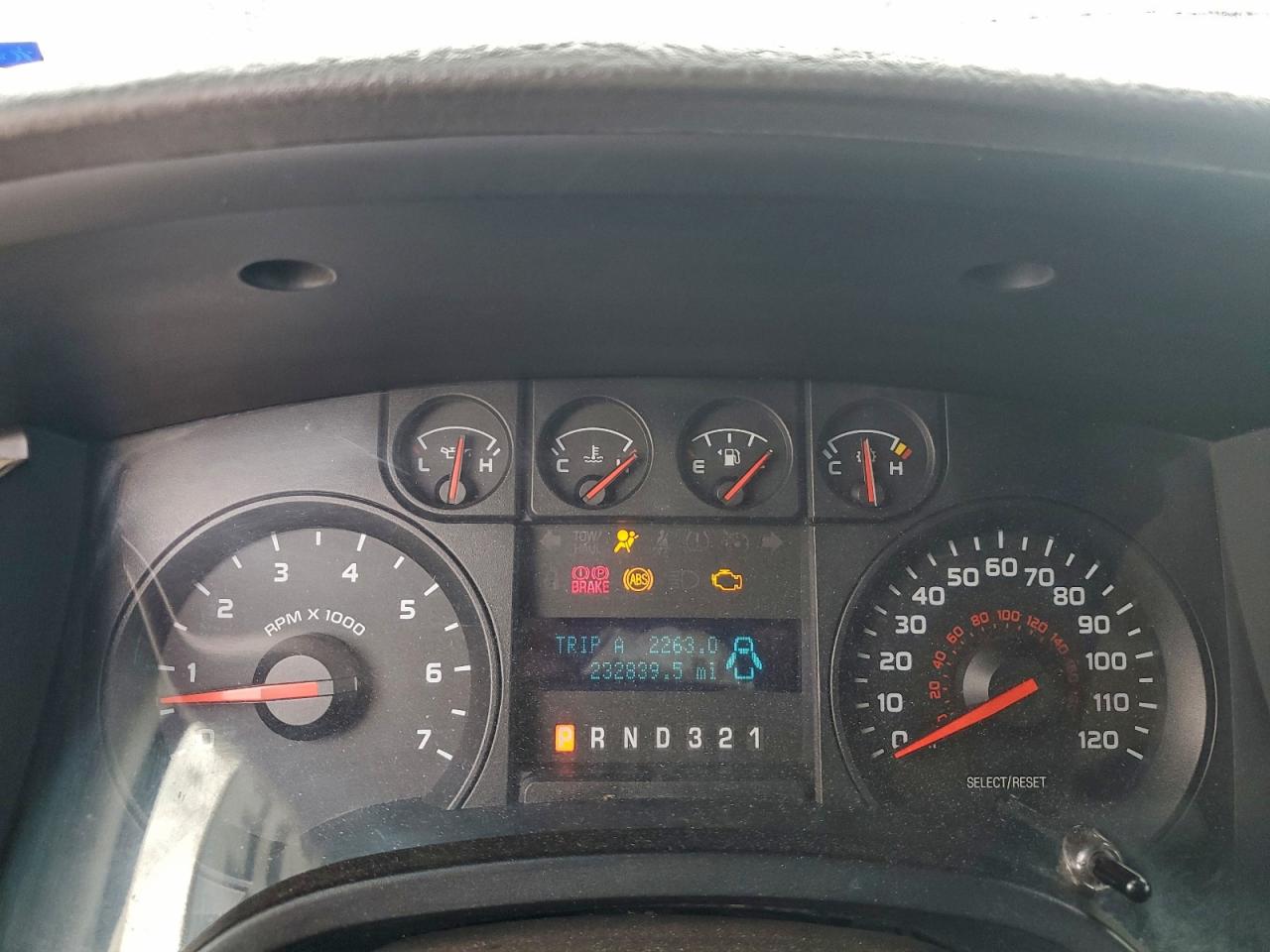 Ford F-150 Supercrew Image 2