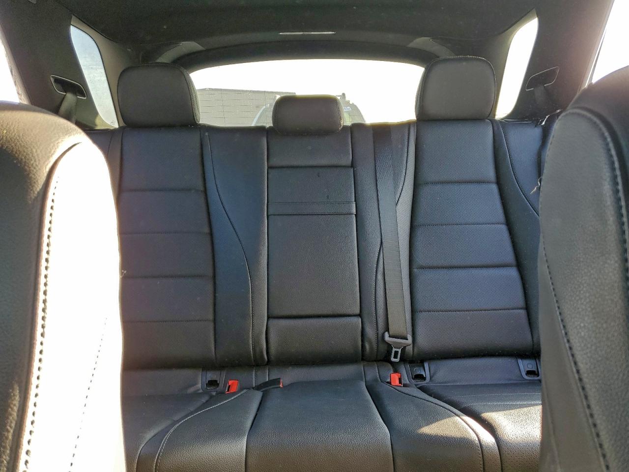 Mercedes-Benz GLE 350 4matic Image 4