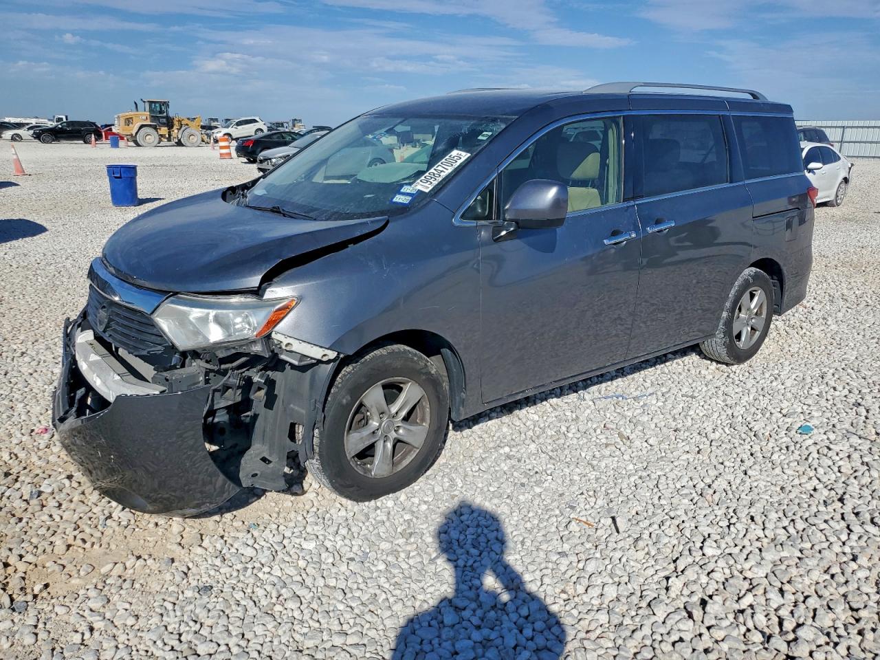 Nissan Quest S Image 1