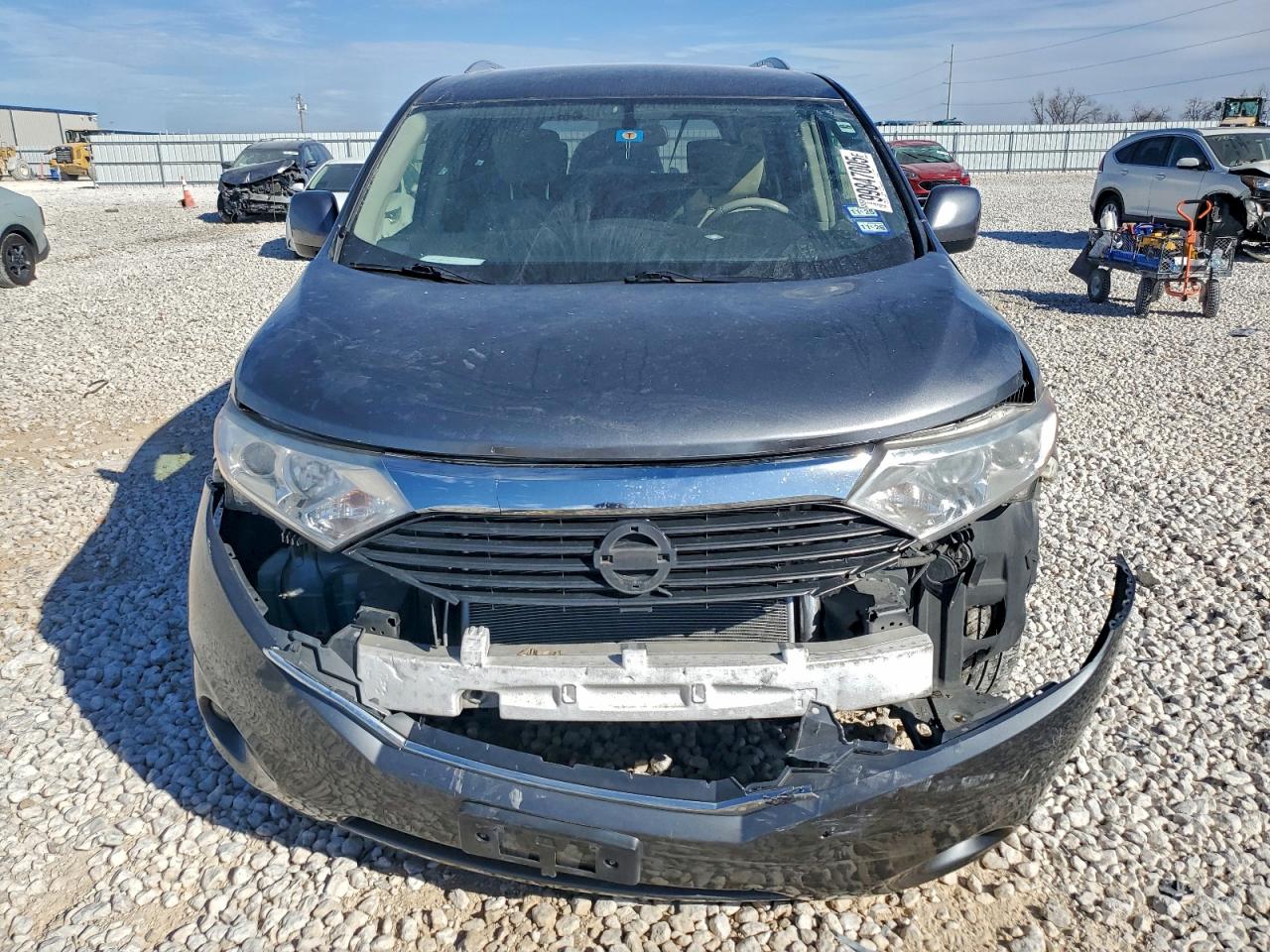 Nissan Quest S Image 3